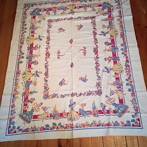 VINTAGE MEXICAN/SPANISH TABLECLOTH.